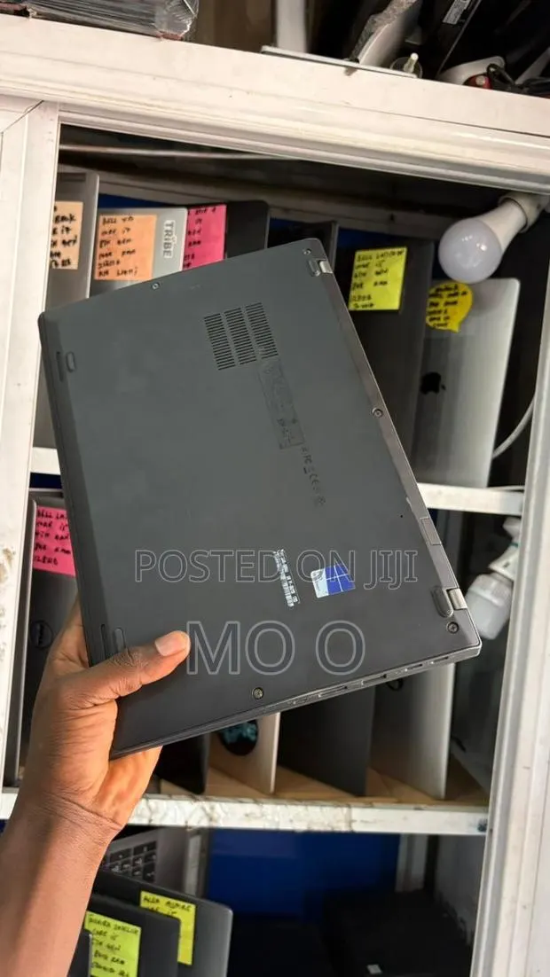 Laptop Lenovo ThinkPad X1 Carbon 8GB Intel Core i5 SSD 256GB · Photo 1