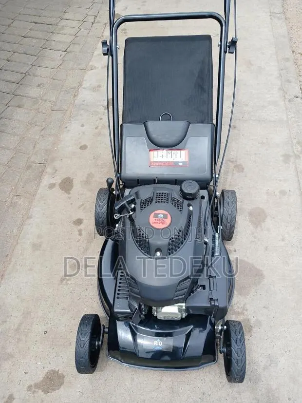 5.5hp , 20 Inches, 143cc, Lawn Mower, at Caprice B · Photo 1