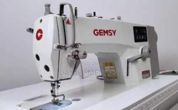 GEMSY Industrial Sewing Machine · Photo 1