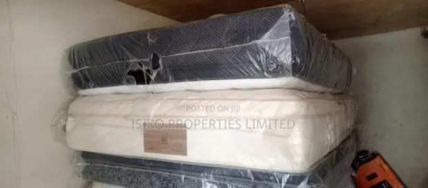 Quality Foreign Mattress · Photo 1