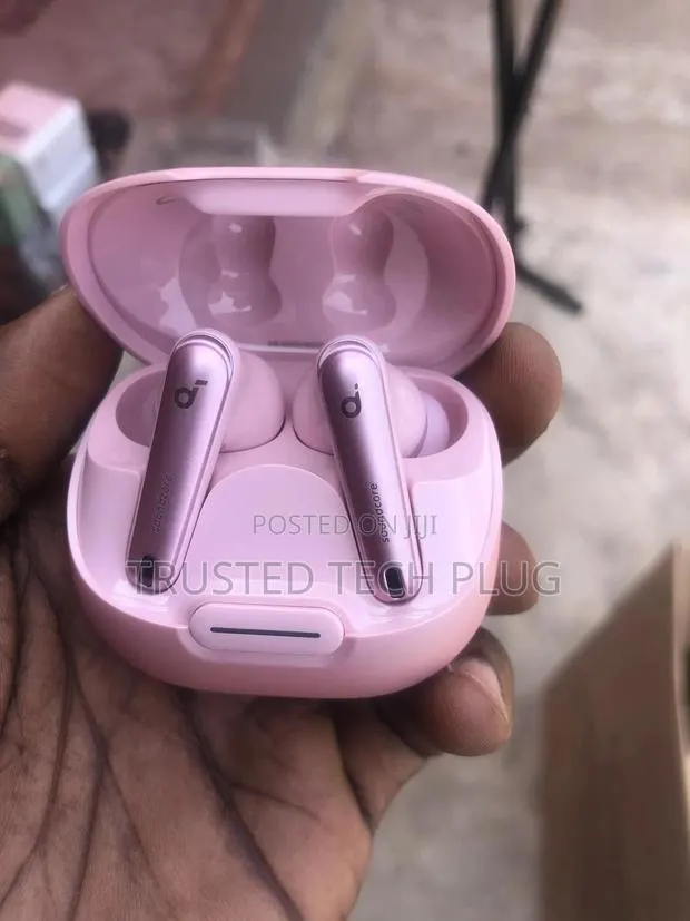Preowned Anker Soundcore Liberty 4 Noise Cancelling Earbuds · Photo 1