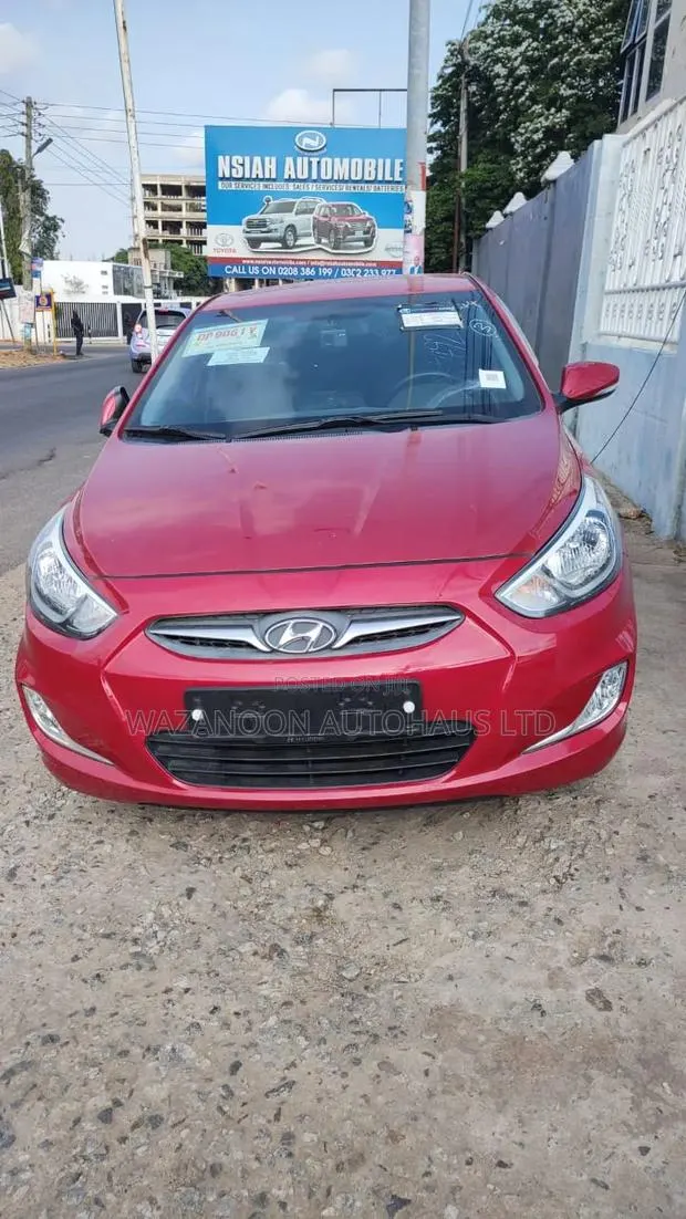 Hyundai Accent SE Sedan 2016 Red · Photo 1