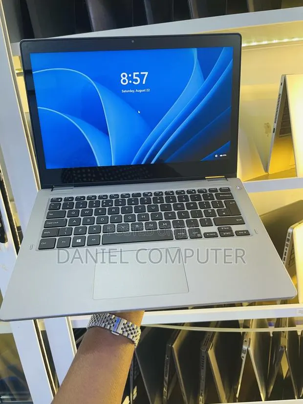 Laptop Dell Latitude 3310 2-in-1 8GB Intel Core i5 SSD 256GB · Photo 1