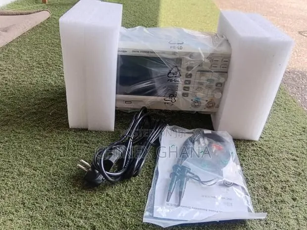 Digital Storage Oscillocope · Photo 1