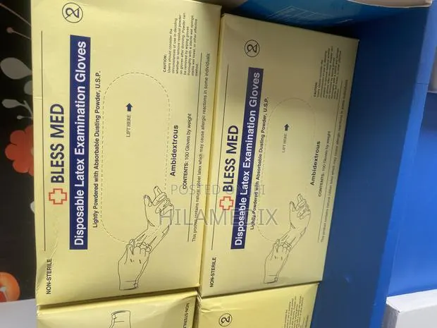Examination Gloves · Photo 1