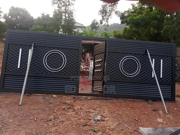 Heavy Metal Gate · Photo 1
