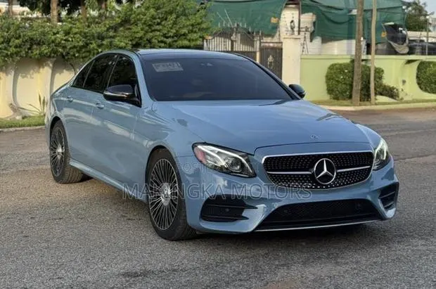 Mercedes-Benz E43 AMG 3.0 AWD 2017 Blue · Photo 1