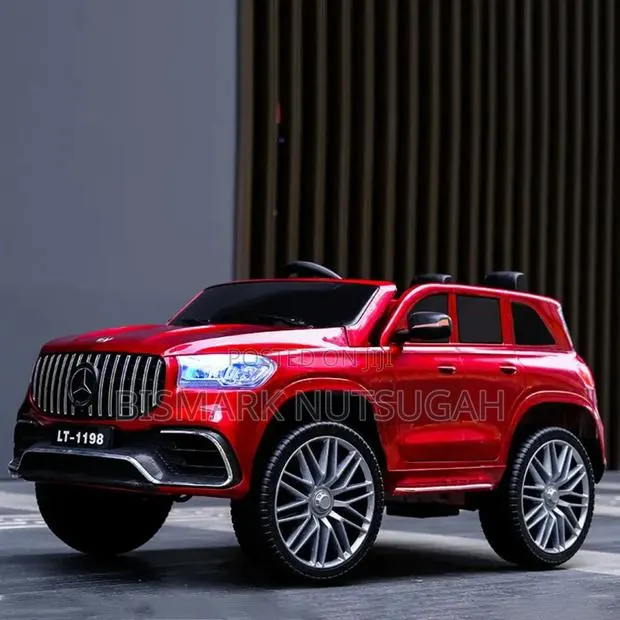 Luxury Mercedes-Benz Electric Ride-on Toy Car · Photo 4