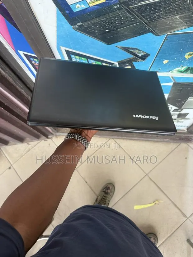 Laptop Lenovo G580 6GB Intel Core i5 HDD 320GB · Photo 1