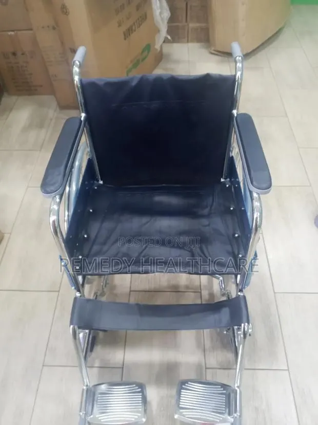 Normal Wheelchair · Photo 1