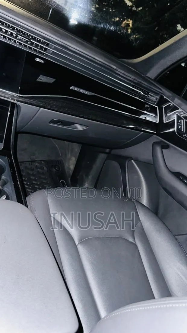 Audi Q7 Premium Plus 2020 Black · Photo 1
