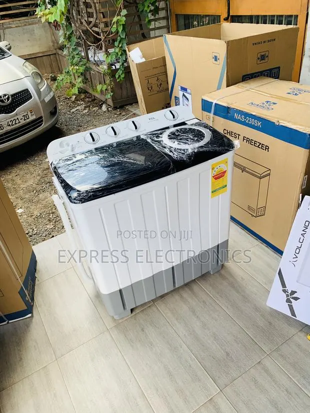 Semi Automatic White TCL 10.5kg Topload Twintub · Photo 1