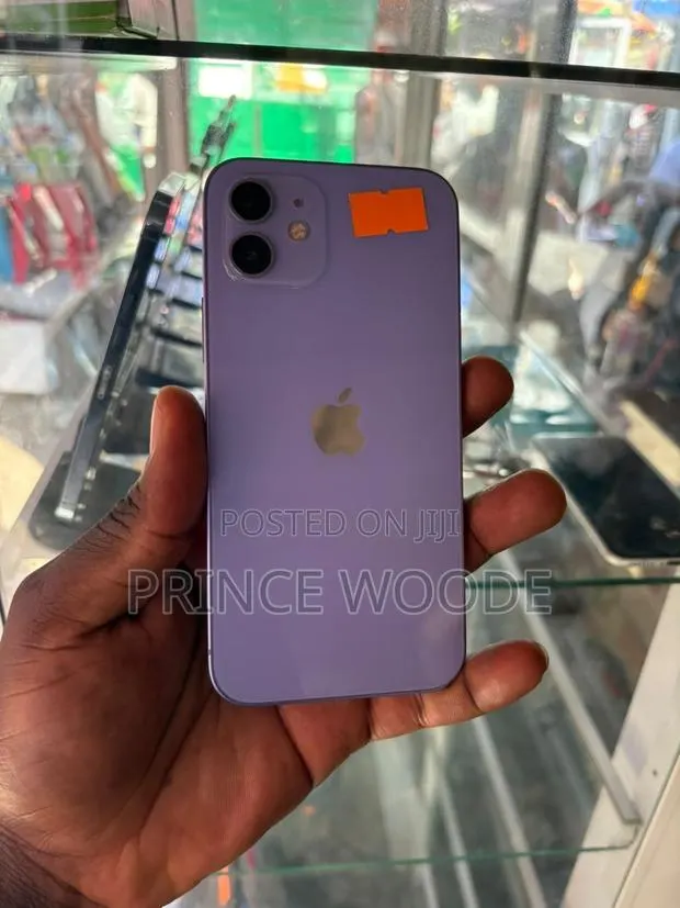 Apple iPhone 12 64 GB Purple · Photo 1