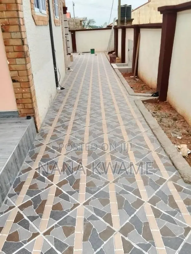 Furnished 7bdrm Mansion in Richmoni Estate, Kumasi Metropolitan · Photo 1