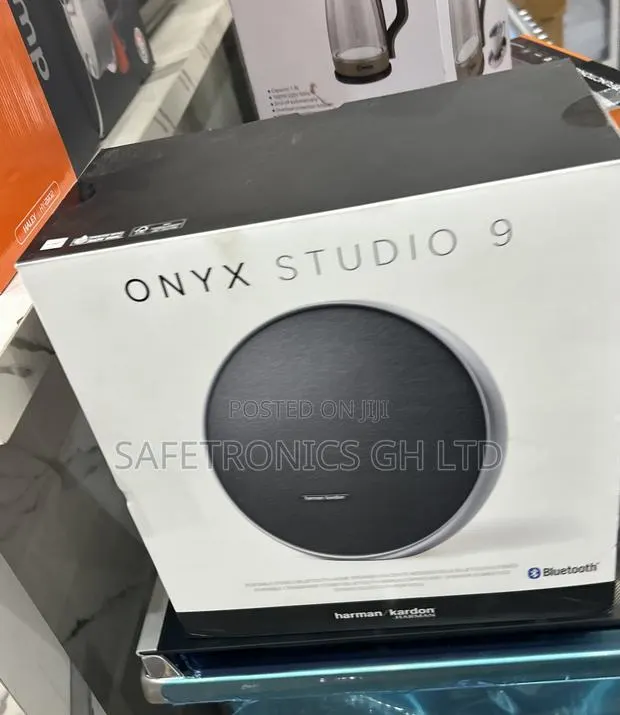 Try Audio Master Kardon Harman Onyx Studio 9 Speaker · Photo 1
