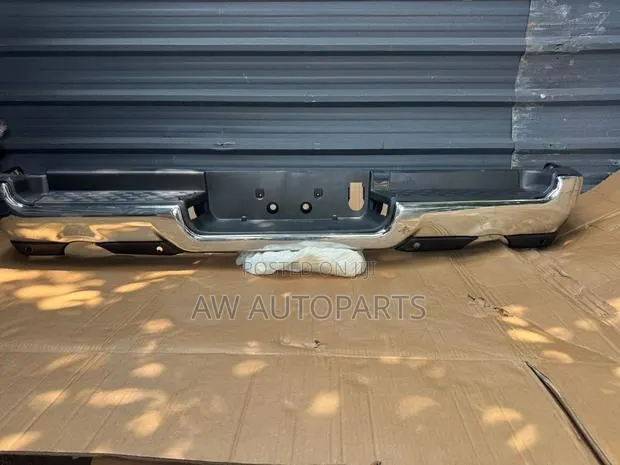 Dodge Ram 2020-2024 Back Bumper Chrome · Photo 1