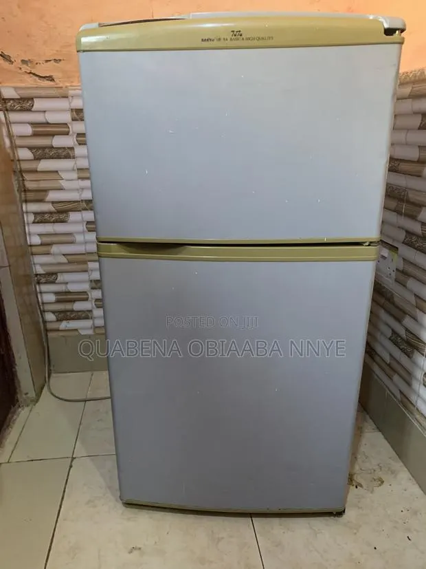 Fridge for Sale · Photo 1