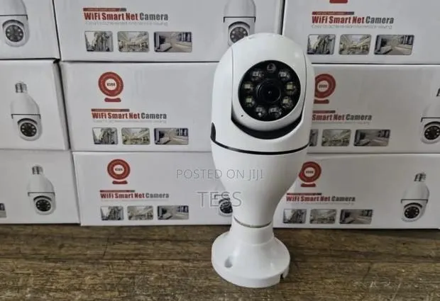 Wifi Bulb Ptz Camera V380 Pro App · Photo 1