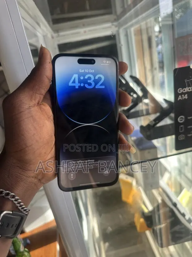 Apple iPhone 14 Pro Max 256 GB Black · Photo 1