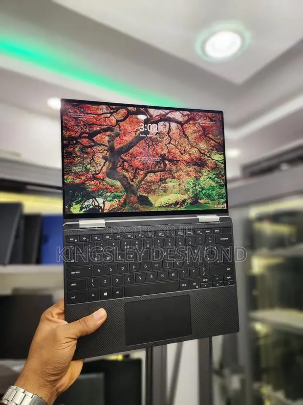 Laptop Dell XPS 13 7390 2-in-1 16GB Intel Core i7 SSD 512GB · Photo 1