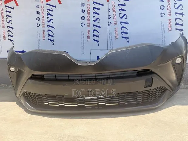 Toyota C-Hr Complete Bumper 2018,2019,2020,2021,2022 · Photo 1