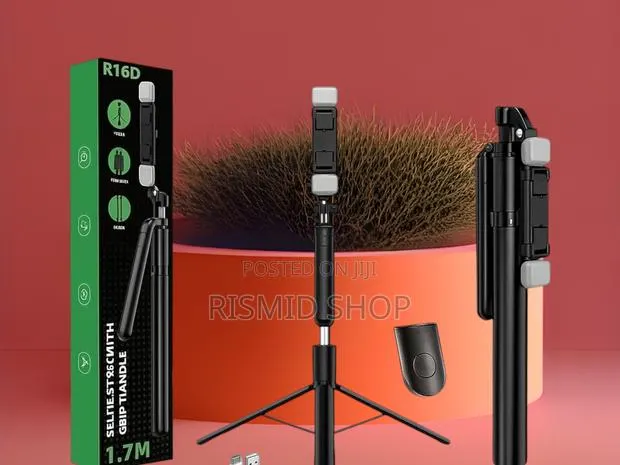 R16d Multi-Function Bluetooth Selfie Stick Tripod · Photo 1