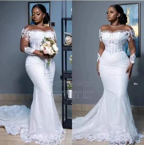 Express Sewing of Bridal Dresses and Engagements Dresses · Photo 2