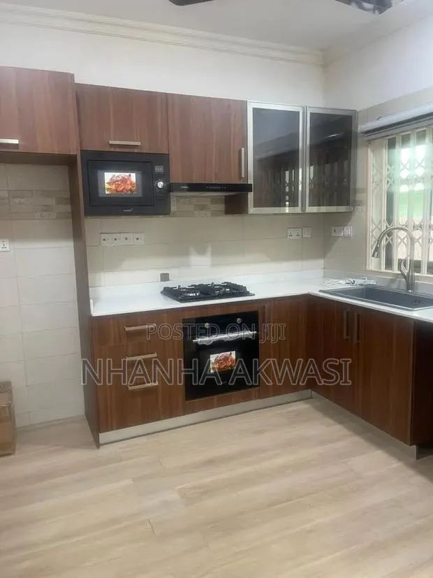 3bdrm House in Spintex, Sakumono for rent · Photo 1
