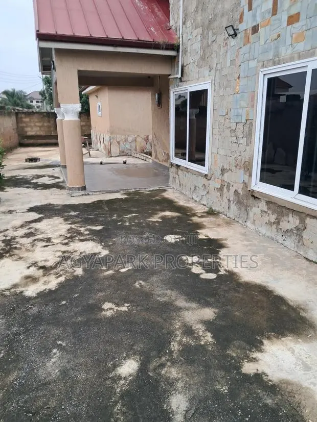 4bdrm House in Sapeiman, Amasaman for sale · Photo 1