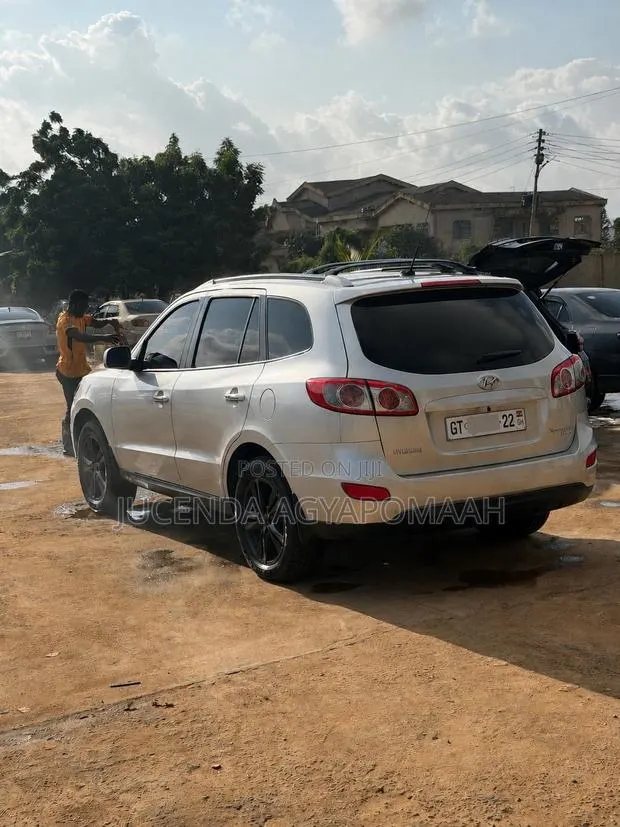 Hyundai Santa Fe Limited 2011 Gray · Photo 1
