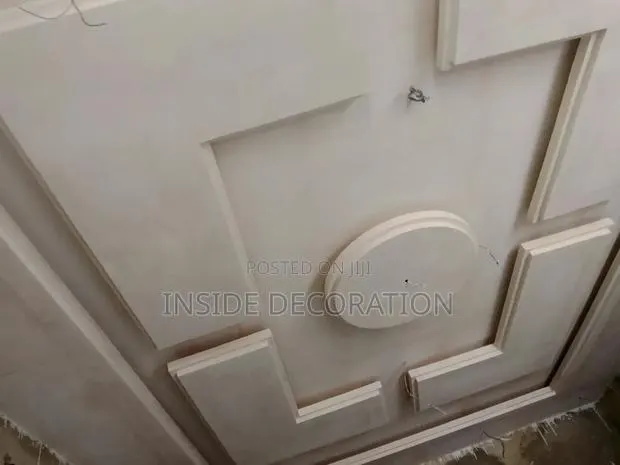 P.o.p Ceiling · Photo 1