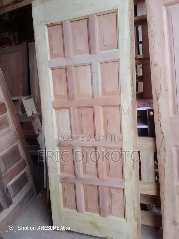 Interior Door · Photo 1