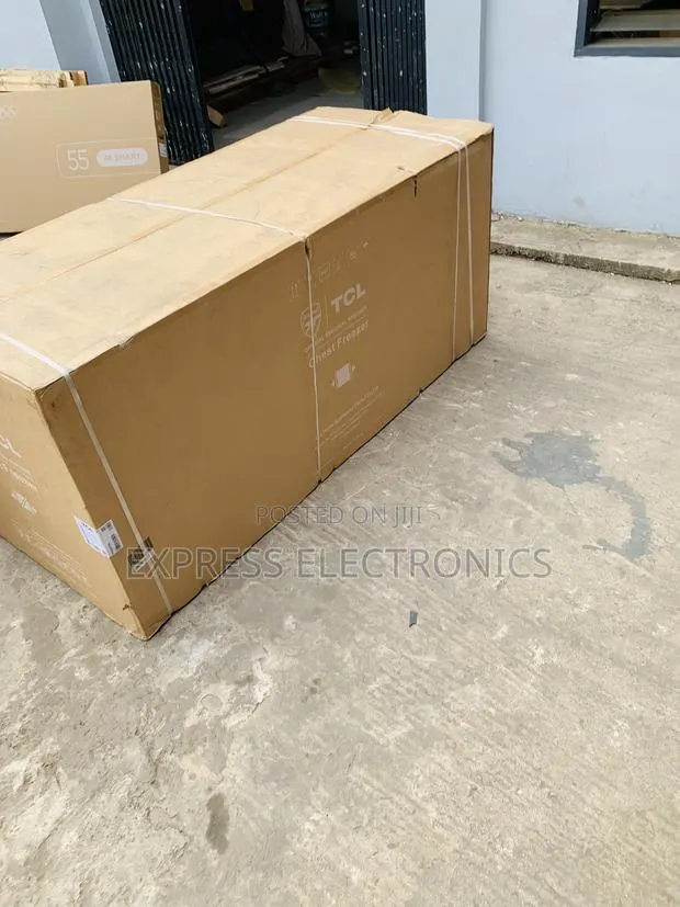 Limited Stock TCL 708 LTRS Double Door Chest Freezer – White (F920CFSL · Photo 1