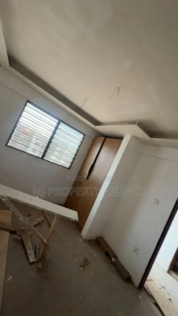 2bdrm Apartment in Tema Affordable, Community 25 for sale · Photo 1