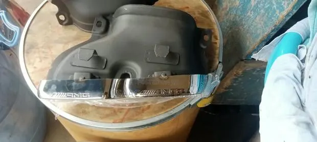 AMG Mercedes Benz Muffler Shinning · Photo 1