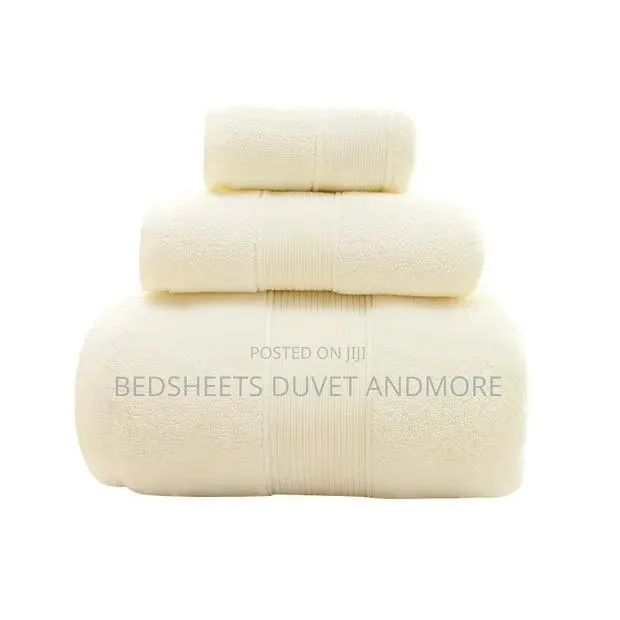 Cream Towel Set · Photo 1