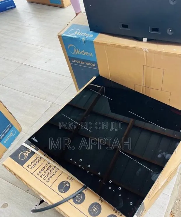 Extremely Classic Midea Built in Tempered Glass 4 Electric Hob · Photo 1