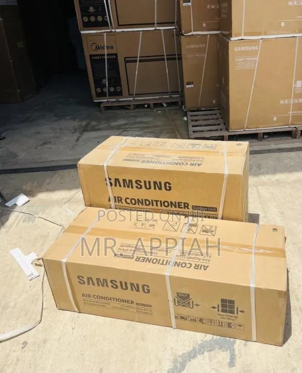 Sleek Samsung 2.5hp Air Conditioner(White)R410 Gas · Photo 1