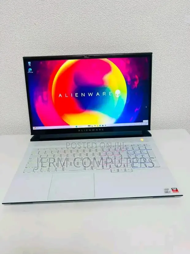 New Laptop Dell Allenware M15 R5 16GB Intel Core i7 SSD 1T · Photo 1