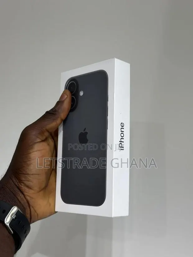 New Apple iPhone 17 512 GB Black · Photo 1