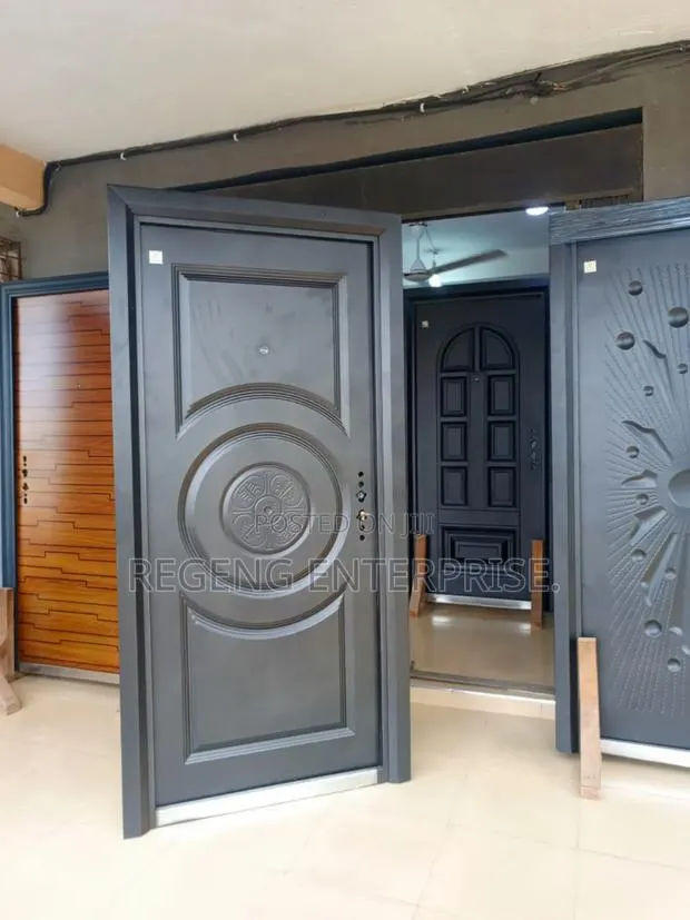 Quality China Metal Door Black. · Photo 1