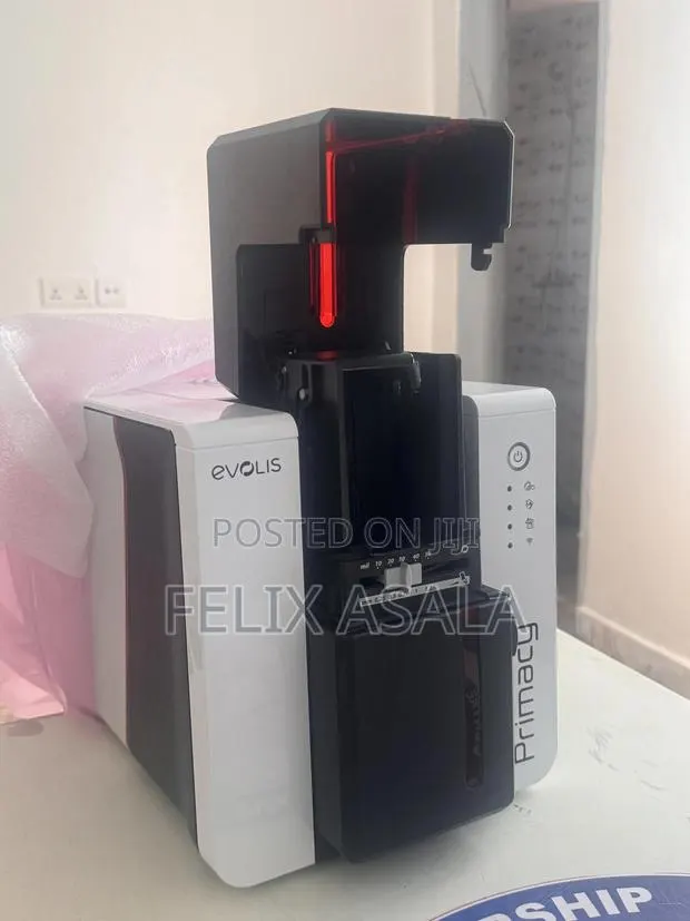 Evolis Primacy Plastic Id Card Printer · Photo 1
