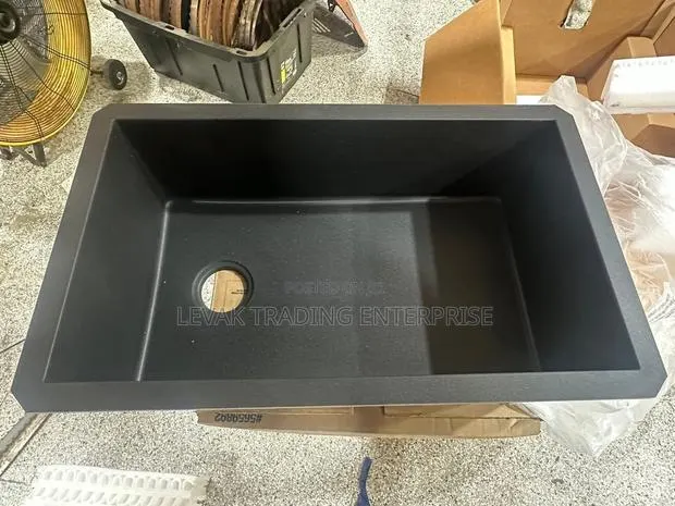 32” Quart Sink -, Ceramic Basin · Photo 1