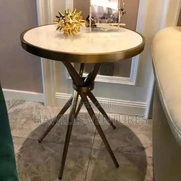 Glass Top Dining Table Gold. · Photo 1