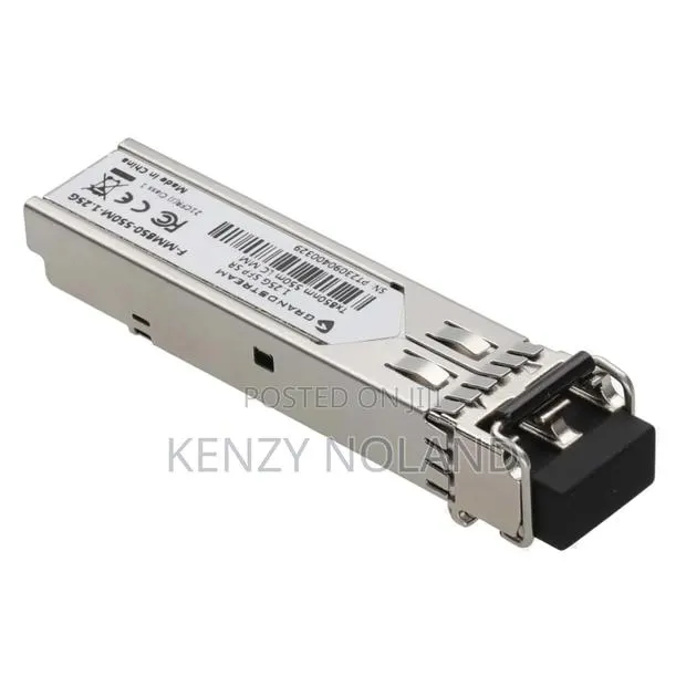 1.25g Gigabit SFP Transceiver Module, Mult-Mode · Photo 1