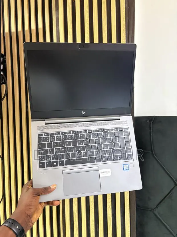 Laptop HP ZBook 14u G5 16GB Intel Core i7 SSD 256GB · Photo 1