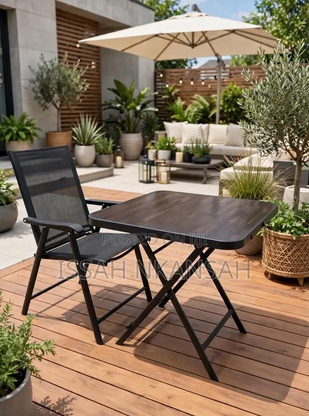 Folding Black Table + Mesh Black Chair · Photo 1