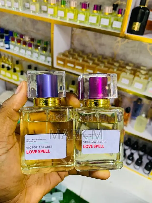 Victoria Secret Love Spell · Photo 1