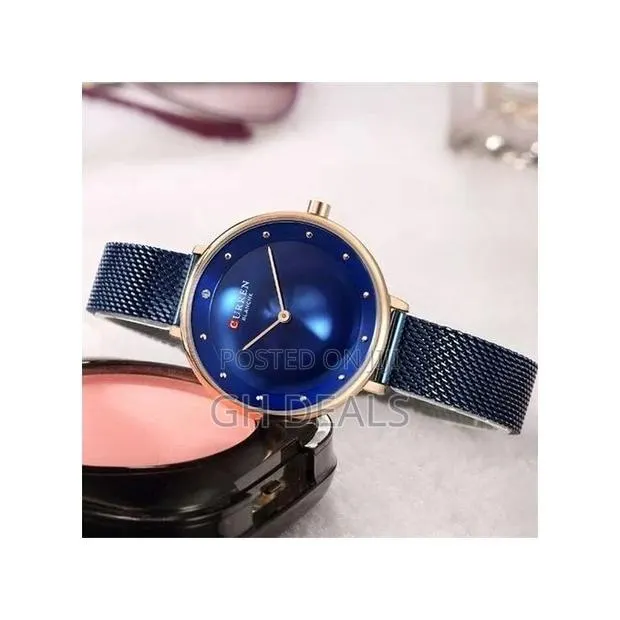 Curren Luxury Brand Lady Crystal Watch Women Casual Dress · Photo 1