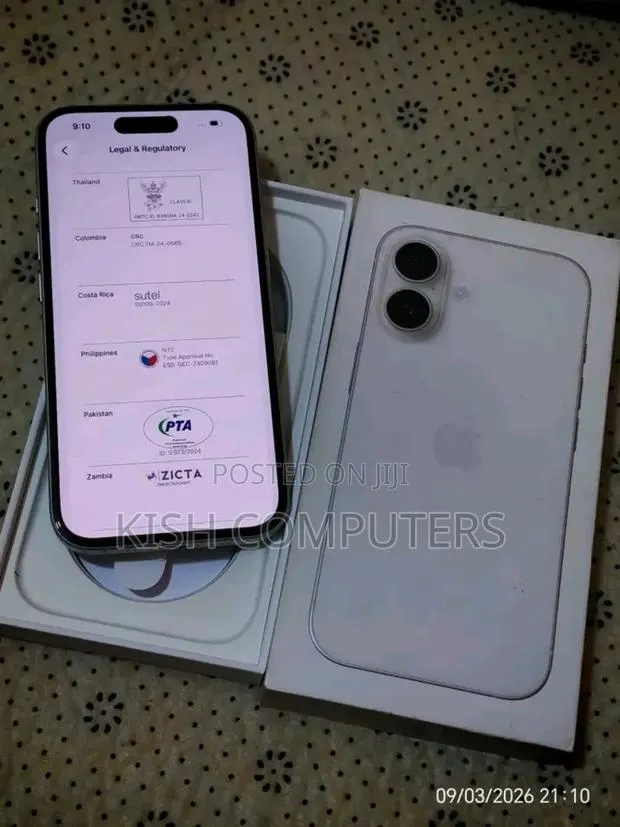 New Apple iPhone 16 512 GB Silver · Photo 1